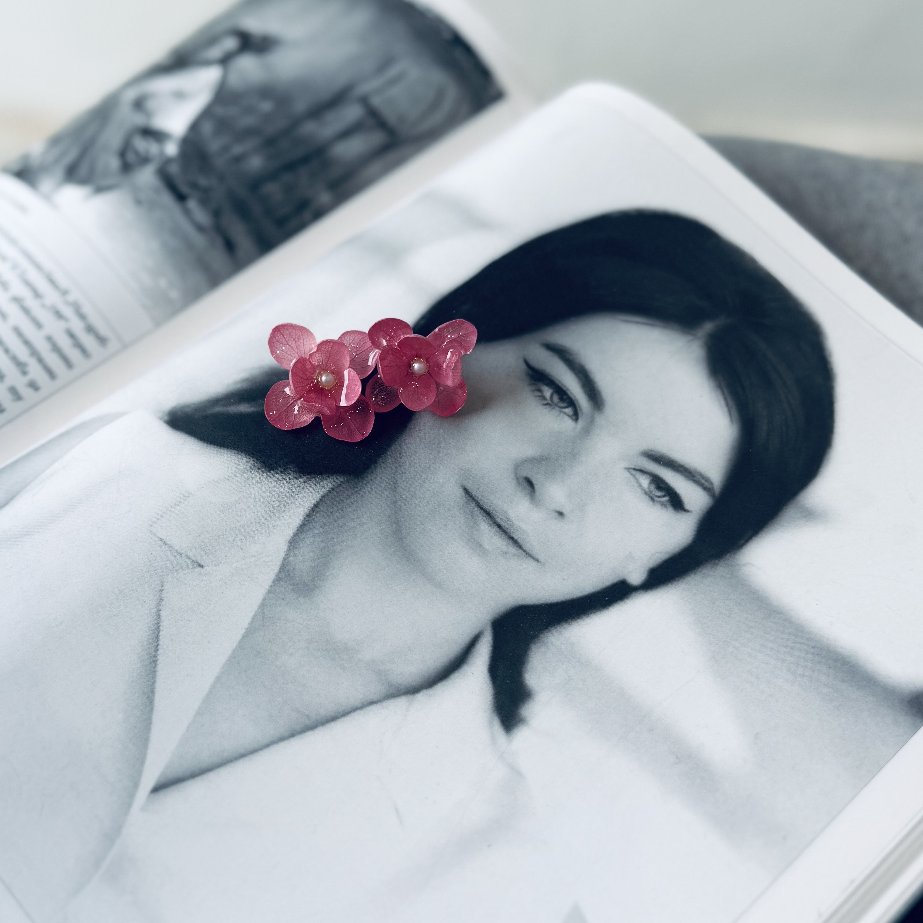 •Hydrangea Muse Earrings•